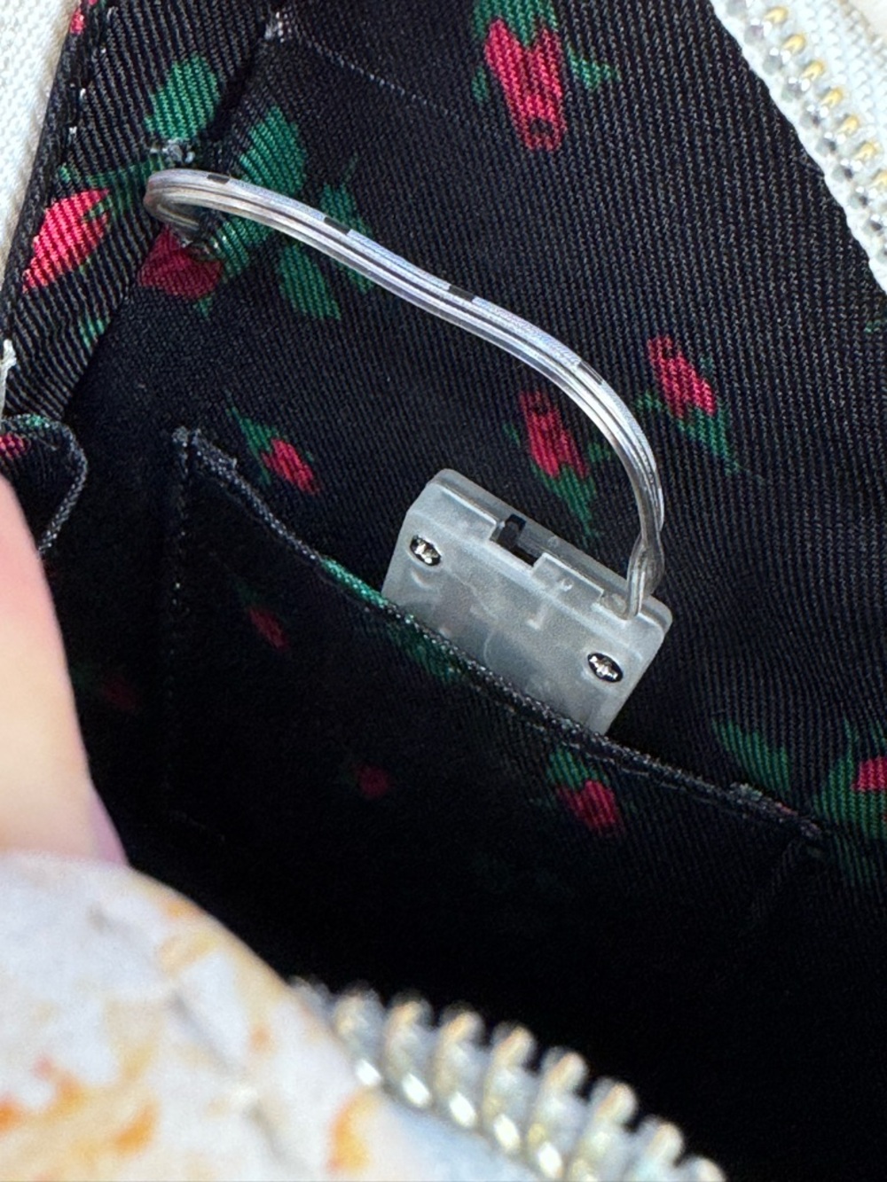 Betsey Johnson Kitsch Christmas Tree Crossbody Bag Purse Lights up RARE euc - Picture 7 of 16